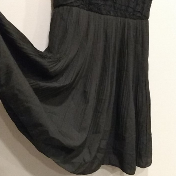 Little Black Dress by Monteau - Picture 4 of 4